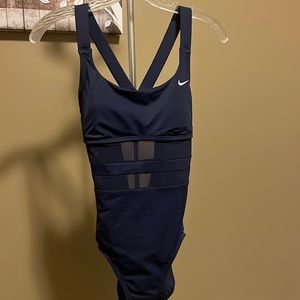 NIKE SWIMSUIT WOMENS SMALL.  NEW WITH TAGS